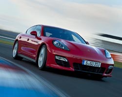 Porsche Panamera GTS   
